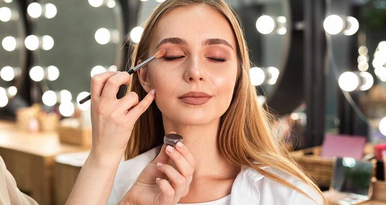Modern Makeup